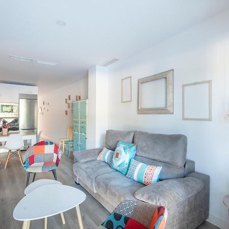 Casa Valentina: Confort Y Luz En Sevilla Centro Luaran gambar