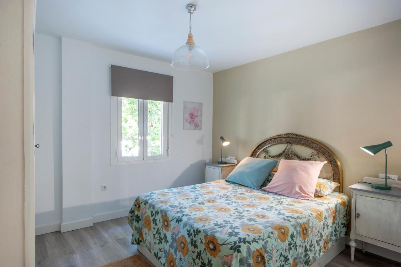 Casa Valentina: Confort Y Luz En Sevilla Centro Luaran gambar