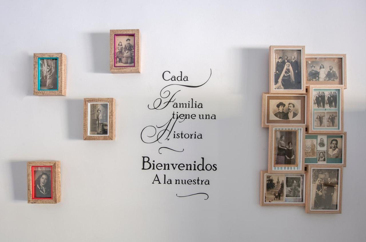 Casa Valentina: Confort Y Luz En Sevilla Centro Luaran gambar